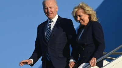 Joe Biden llega a Europa en su primer viaje al extranjero